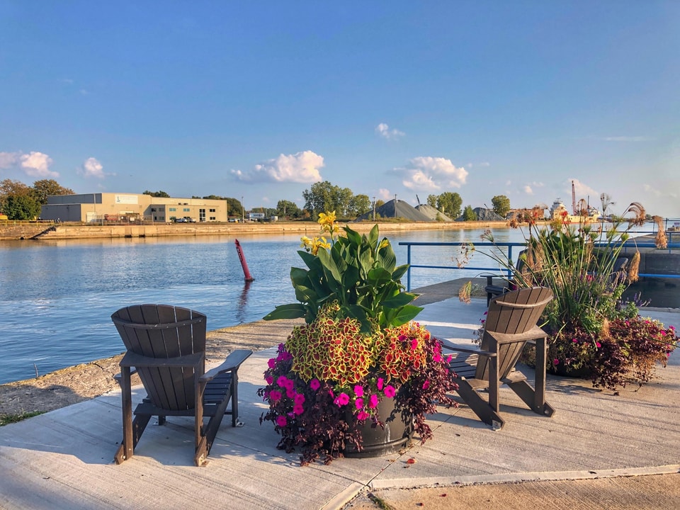 Waterfront seating beside the Port Colborne canal